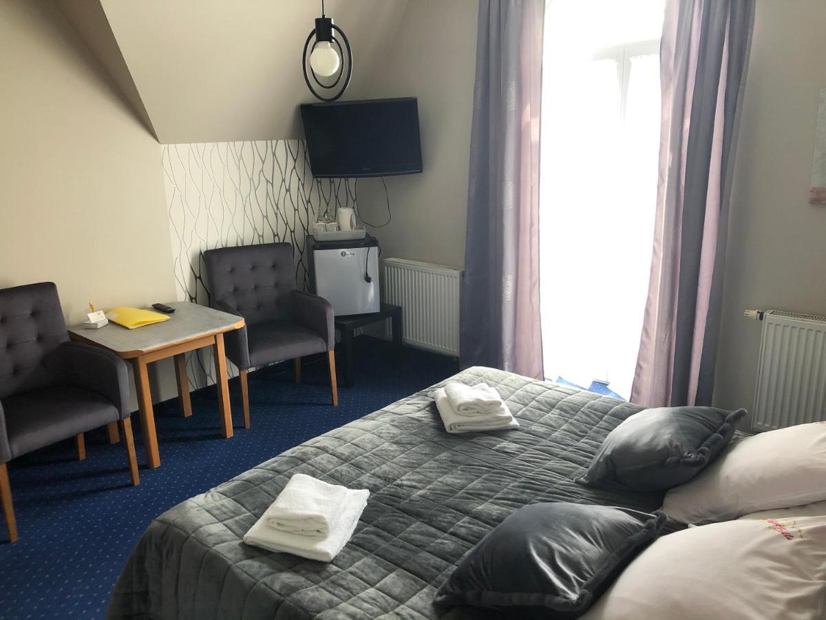 Hotel Bella Jelenia Gora Dış mekan fotoğraf