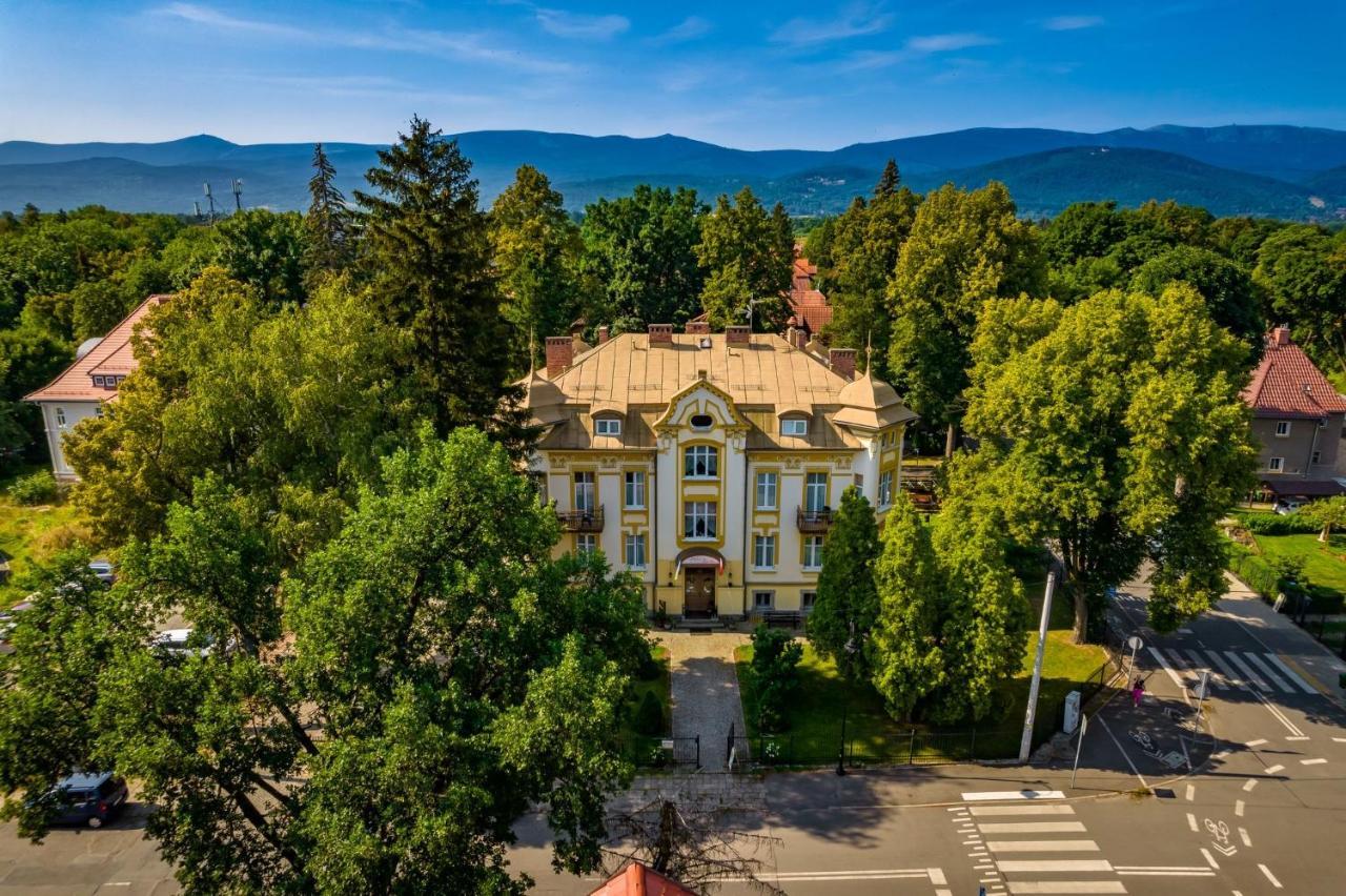 Hotel Bella Jelenia Gora Dış mekan fotoğraf