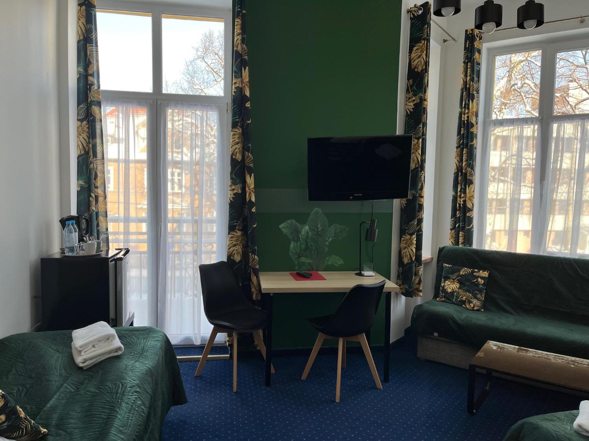 Hotel Bella Jelenia Gora Dış mekan fotoğraf