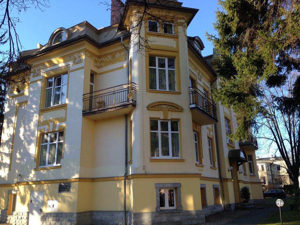 Hotel Bella Jelenia Gora Dış mekan fotoğraf